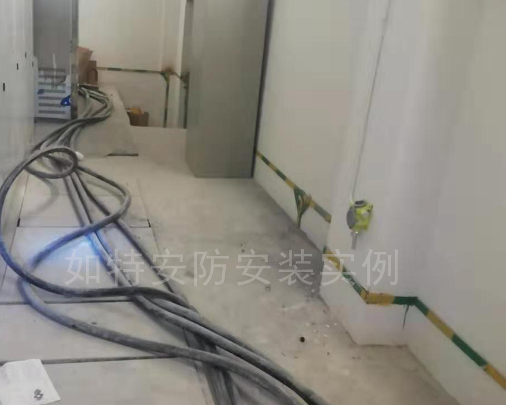 宁波工业园配电室六氟化硫气体报警器安装实例