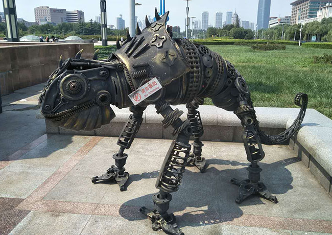 机械模拟：长得凶，其实我很温柔